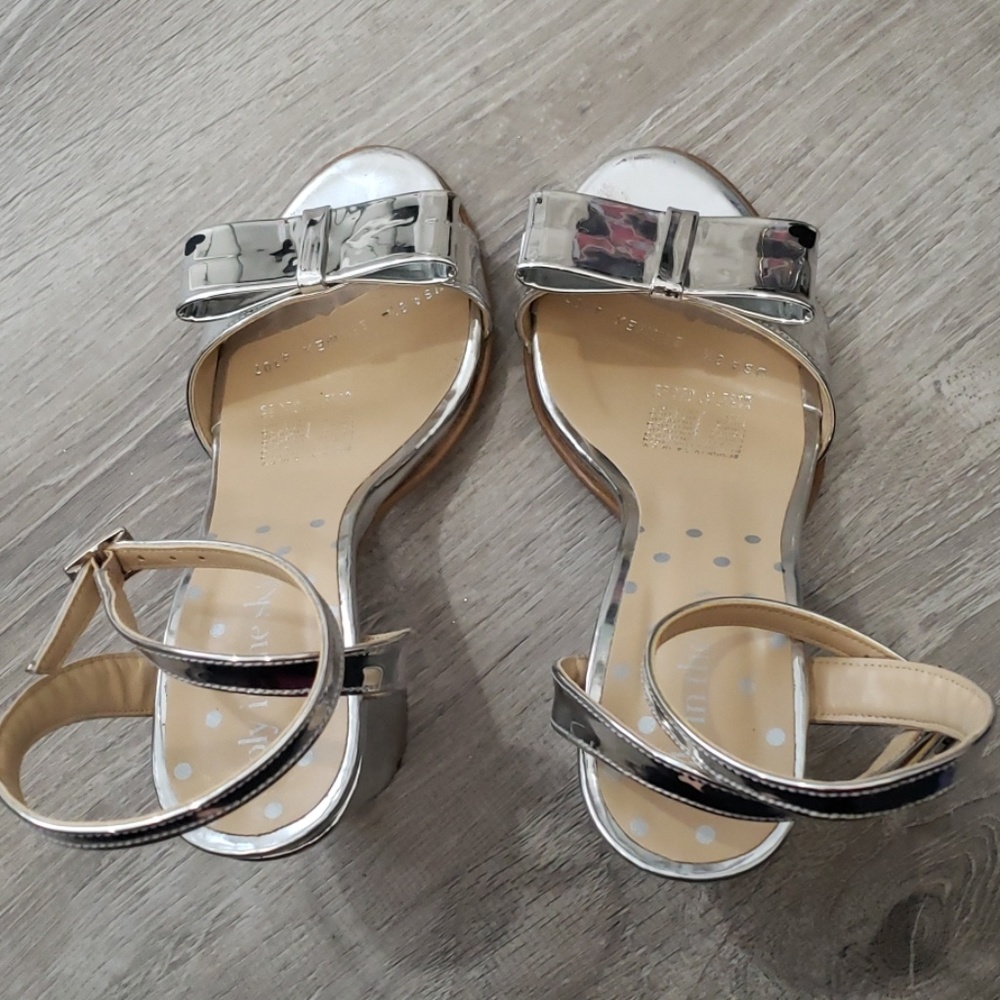 Silver heels